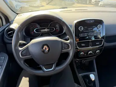Renault Clio 1.2 16V Zen — Petite citadine fiable, expertise du jour et garantie 2 ans — Miniature 10