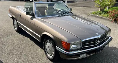 Mercedes-Benz SL 300 1987 — Cabriolet iconique, restauration moteur & carrosserie — exterior view