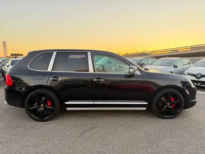 Porsche Cayenne Turbo 2004 — SUV premium 450 ch, sans sinistre — Miniatura 7