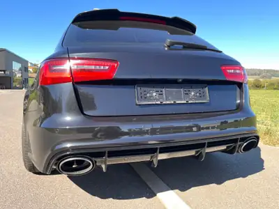 Audi RS6 Avant 4.0 TFSI V8 quattro — Break haute performance, 560 ch, sans accident — Armaturenbrett