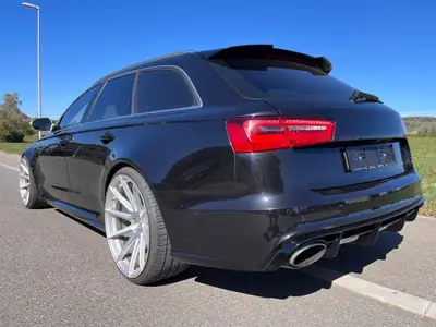 Audi RS6 Avant 4.0 TFSI V8 quattro — Break haute performance, 560 ch, sans accident — Innenraum