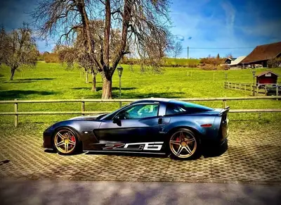 Chevrolet Corvette Z06 — Coupé sport légendaire, 515 ch et transmission manuelle — vue extérieure