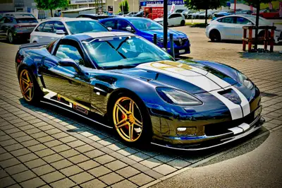 Chevrolet Corvette Z06 — Coupé sport légendaire, 515 ch et transmission manuelle — côté