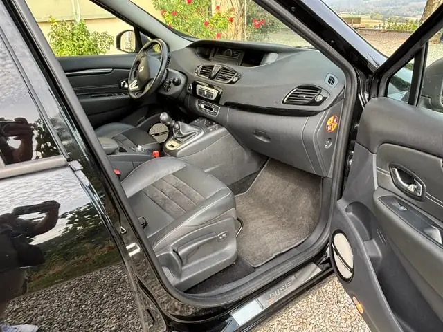 Renault Scenic 2015 occasion Eglisau — 3