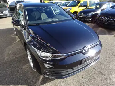 VW Golf 1.0 eTSI mHEV ACTLife DSG — Hybride léger, économique et sans sinistre — Innenraum