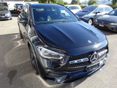Mercedes-Benz GLA 200 AMG Line — Élégance urbaine et performance maîtrisée — interni