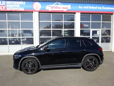 Mercedes-Benz GLA 200 AMG Line — Élégance urbaine et performance maîtrisée — dettaglio