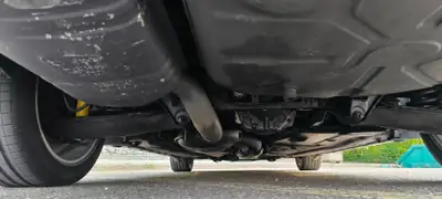 Mercedes-Benz E 280 W124 Mopf — Berline prestige des années 90, toit ouvrant panoramique — Miniatura 16