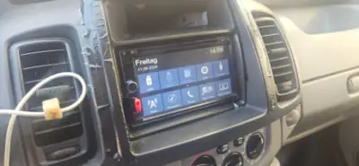 Opel Vivaro 2.0 CDTI — Utilitaire fiable, parfait pour professionnels et artisans — intérieur