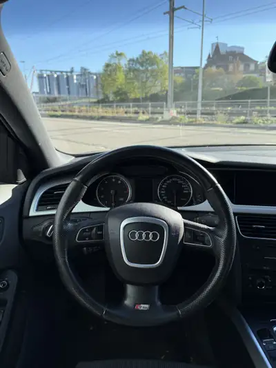 Audi A4 2.0 TFSI 211 ch Quattro — Berline dynamique, historique complet — Thumbnail 9