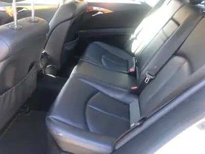 Mercedes-Benz E 200 Kompressor — Berline prestige 2007, moteur suralimenté — cruscotto
