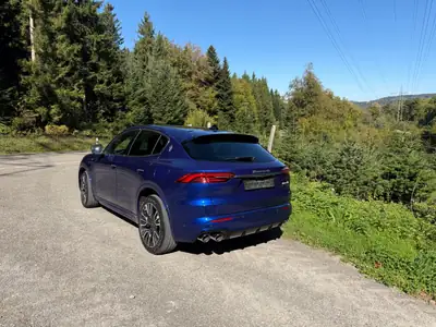 Maserati Grecale 2.0 Hybrid GT — SUV premium hybride, 45 000 km seulement — arrière