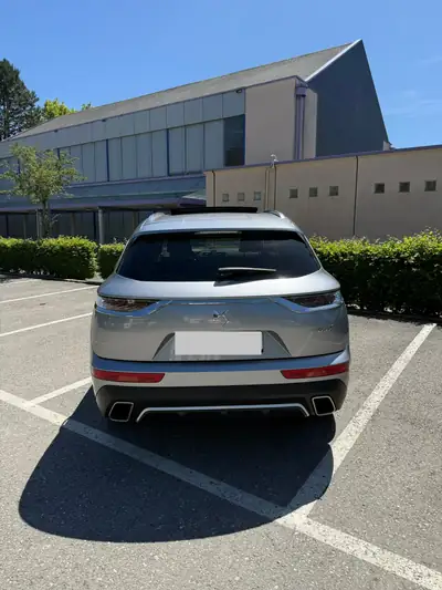DS7 1.6 PureTech 225 Rivoli — SUV premium français, 51 000 km, sans accident — arrière