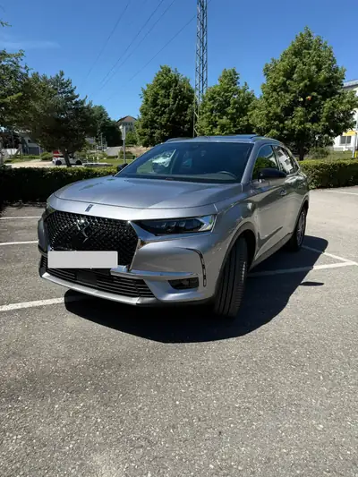 DS7 1.6 PureTech 225 Rivoli — SUV premium français, 51 000 km, sans accident — tableau de bord