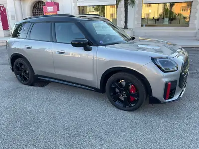 MINI Countryman 2.0i John Cooper Works ALL4 — SUV compacte haute performance, 36 000 km — detail