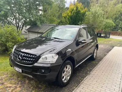 Mercedes-Benz ML 320 CDI 4MATIC — SUV premium diesel, 167'000 km, état impeccable — cruscotto