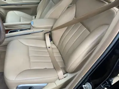 Mercedes-Benz ML 320 CDI 4MATIC — SUV premium diesel, 167'000 km, état impeccable — Miniatura 14