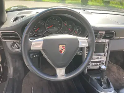 Porsche 911 3.6 Carrera — Coupé sportif légendaire, 75 000 km, boîte manuelle — Miniatura 10