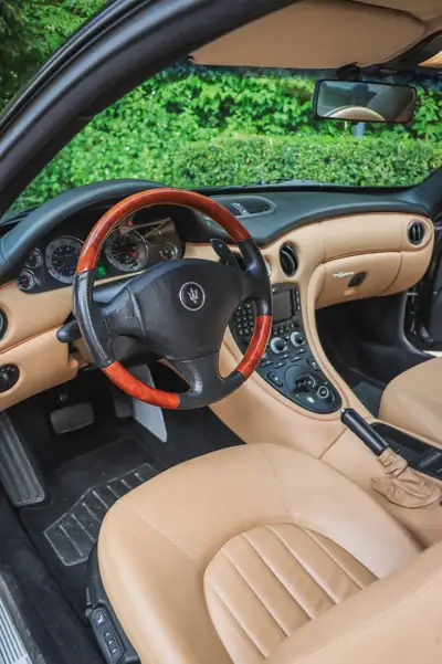 Maserati Coupé GT 4.2 V8 — Italienne de prestige, 43 800 km seulement — Miniatur 9