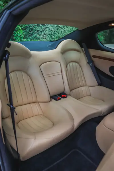 Maserati Coupé GT 4.2 V8 — Italienne de prestige, 43 800 km seulement — Miniatur 13