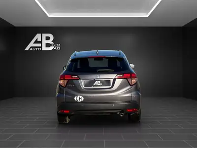 Honda HR-V 1.6i-DTEC Executive 2018 — Compact SUV diesel, entretien complet — intérieur