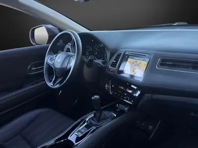 Honda HR-V 1.6i-DTEC Executive 2018 — Compact SUV diesel, entretien complet — Miniature 10