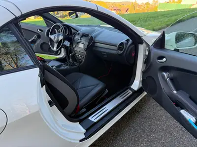 Mercedes-Benz SLK 200 Kompressor — Cabriolet sportif, moteur suralimenté, entretien optimal — tableau de bord