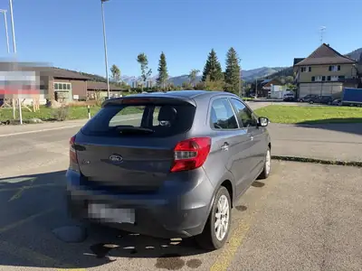 Ford Ka 1.2 Ti-VCT 85 Cool&Sound — Citadine économique, entretien à jour — fianco