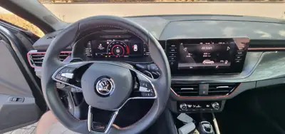 Skoda Scala 1.5 TSI Monte Carlo — Compacte dynamique, essence efficace, 57'000 km — dashboard