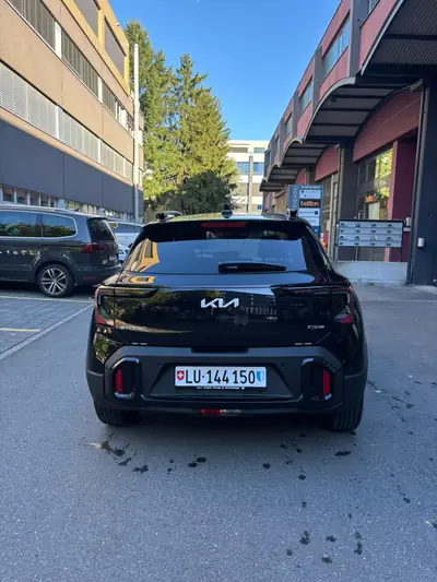 Kia Stonic 1.0 T-GDi MHEV GT-Line — SUV compact hybride, 8600 km seulement — détail