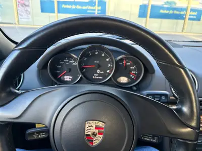 Porsche 718 Boxster 2.9 — Roadster emblématique 6-cylindres, 255 ch, entretien certifié — détail