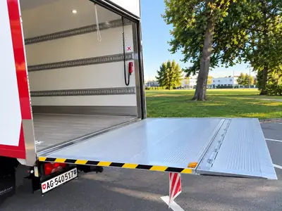 IVECO Daily 3.0 HPI 180 — Utilitaire robuste, 340'000 km, moteur éprouvé — cruscotto