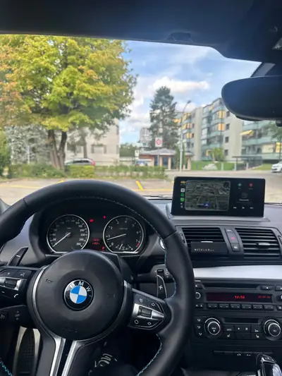 BMW 120i Coupé 2012 — Sportivité et élégance intemporelle, entretien impeccable — détail