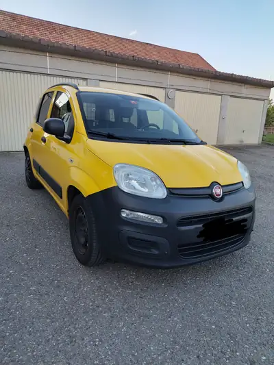 Fiat Panda Van 1.2 Pop — Utilitaire compact et économe, sans sinistre — vue extérieure
