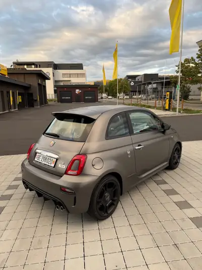 Fiat 500 Abarth 1.4 T-Jet 165 Pista — Citadine sportive affûtée, 53 000 km — détail