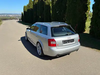 Audi S4 4.2 V8 Quattro — Break sportif 2004, entretien AMAG complet, état impeccable — Miniatur 7