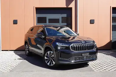 Skoda Kodiaq 1.5 TSI mHEV — SUV 7 places hybride léger, hayon électrique et technologie adaptative — Außenansicht