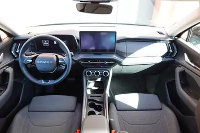 Skoda Kodiaq 1.5 TSI mHEV — SUV 7 places hybride léger, hayon électrique et technologie adaptative — Miniatur 11