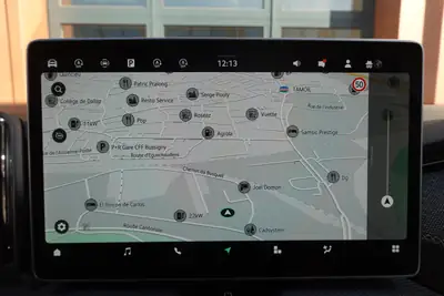 Skoda Kodiaq 1.5 TSI mHEV — SUV 7 places hybride léger, hayon électrique et technologie adaptative — Miniatur 19
