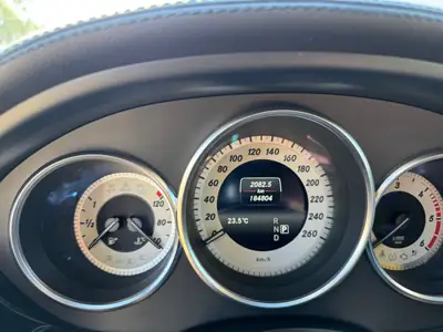 Mercedes-Benz CLS 350 d 4Matic — Berline coupé élégante, diesel performant, entretien récent — Miniatur 12