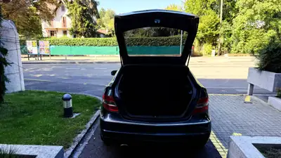 Mercedes-Benz CLC 180 Kompressor Sport — Coupé compact dynamique, 143 ch automatique — Miniature 7