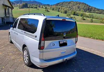 VW Caddy 2.0 TDI 122 California Maxi — Monospace diesel spacieux, très peu kilométré — Miniatura 18