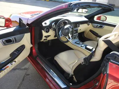 Mercedes-Benz SLK 250 d — Roadster diesel élégant, 26'000 km seulement — Miniatura 7