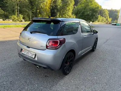 DS3 1.2 PureTech Performance Line — Citadine urbaine dynamique, 164'000 km, sans sinistre — vista posteriore
