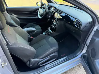 DS3 1.2 PureTech Performance Line — Citadine urbaine dynamique, 164'000 km, sans sinistre — dettaglio