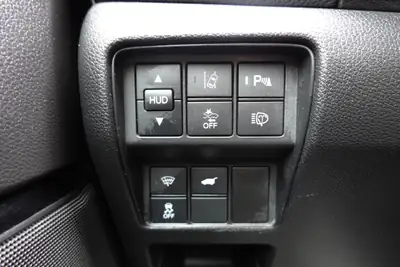 Honda CR-V 2.0i MMD Hybrid Executive 4WD — SUV familial hybride, entretien réduit — Miniature 17