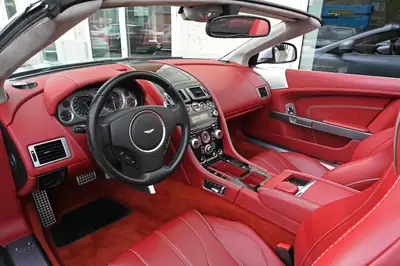 Aston Martin DB9 Volante Touchtronic — Cabriolet V12 sportif, 57'000 km — Miniatura 15
