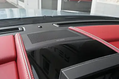 Aston Martin DB9 Volante Touchtronic — Cabriolet V12 sportif, 57'000 km — Miniatura 24