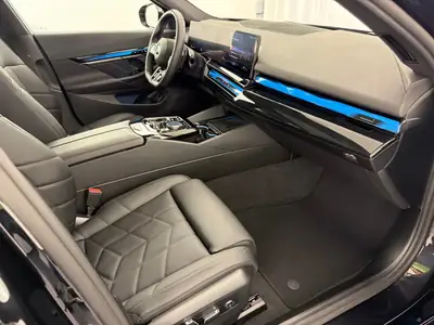 BMW 540d xDrive 48V Touring — Diesel hybride rechargeable, 1ère main, garantie complète — Miniature 12