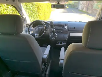 VW T5 Multivan 4Motion Edition 25 — Monospace 6 places tout-terrain, 250000 km — Seitenansicht